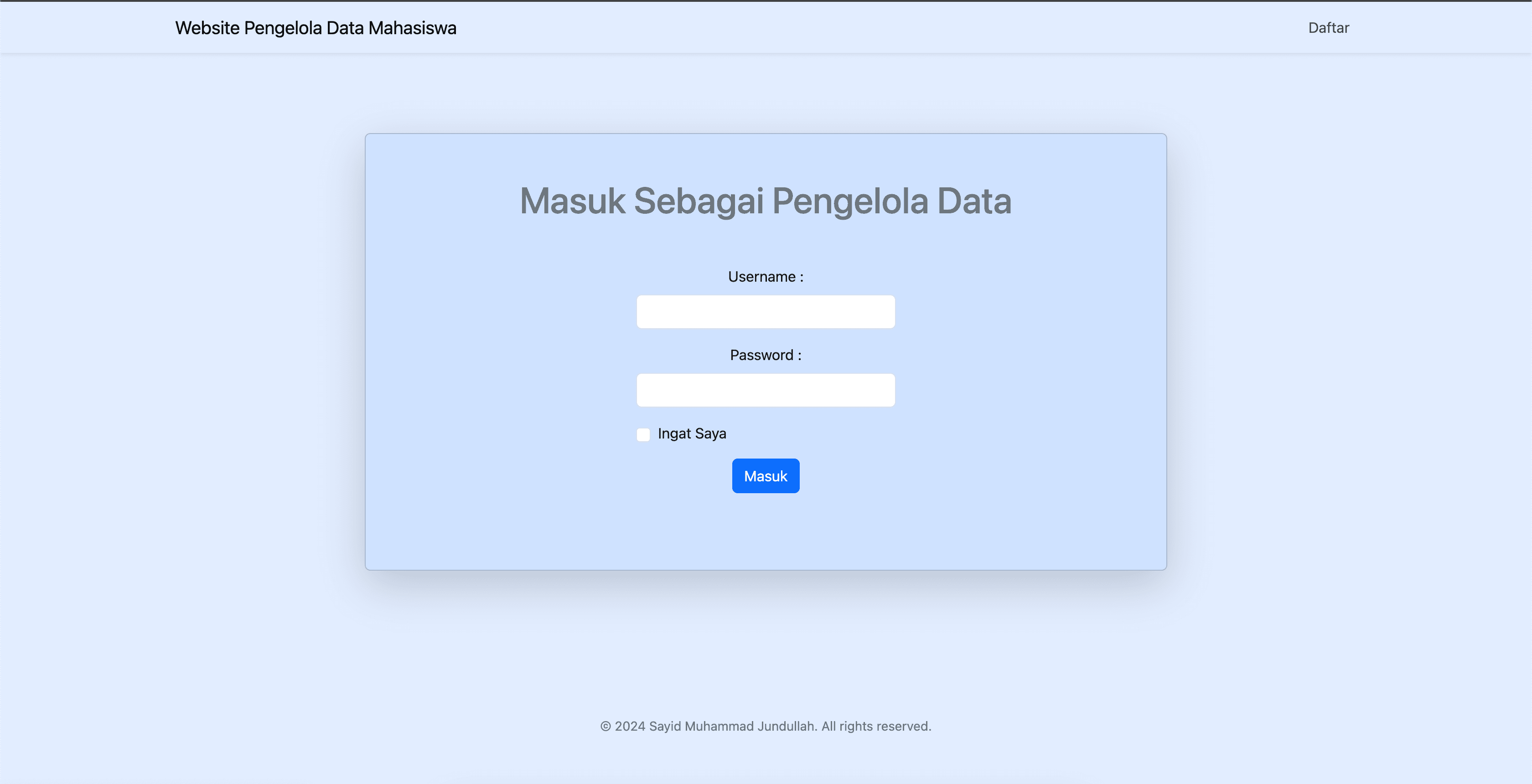 Simple Web for Managing Student Data